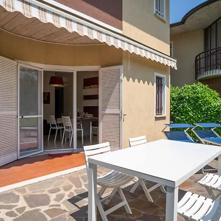 La Casa Di Bella - Con Piscina Lägenhet Padenghe sul Garda